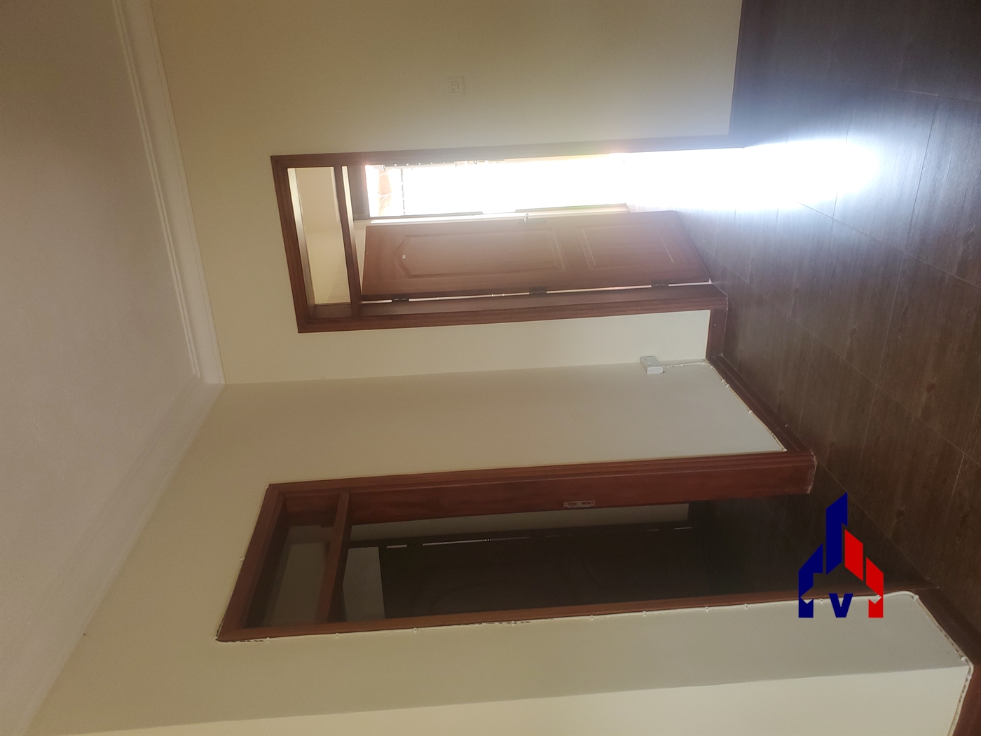 Semi Detached for rent in Muyenga Kampala