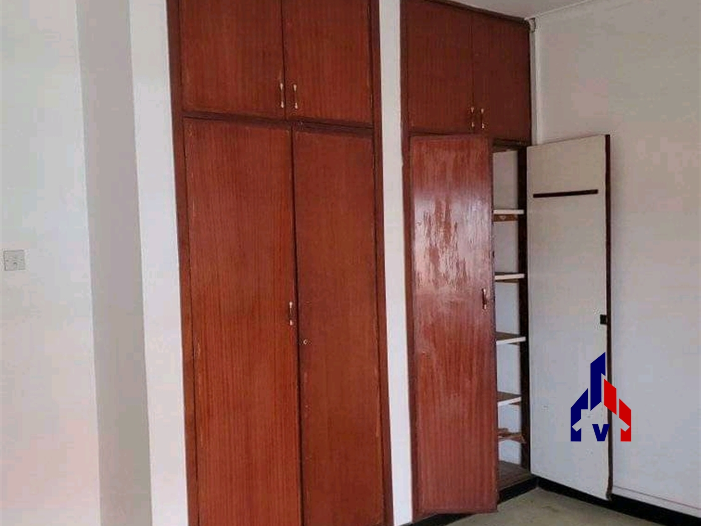 Bungalow for rent in Muyenga Kampala