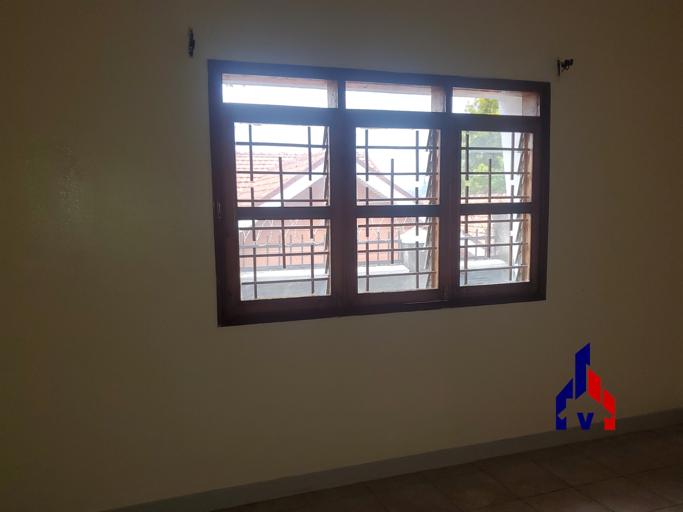 Bungalow for rent in Muyenga Kampala