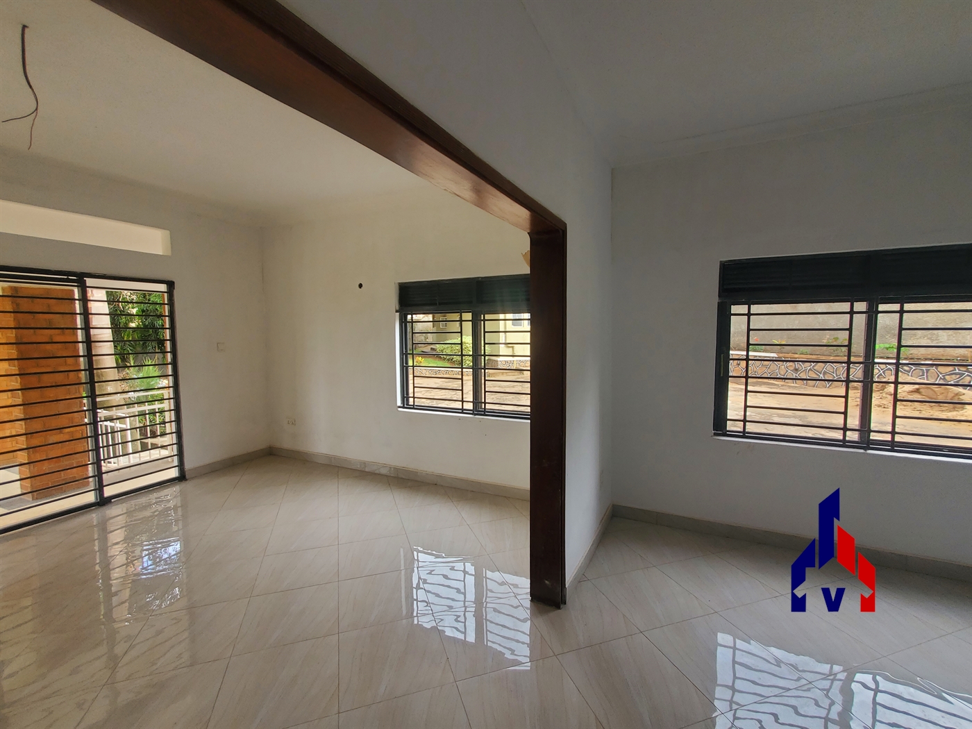 Bungalow for rent in Kansanga Kampala