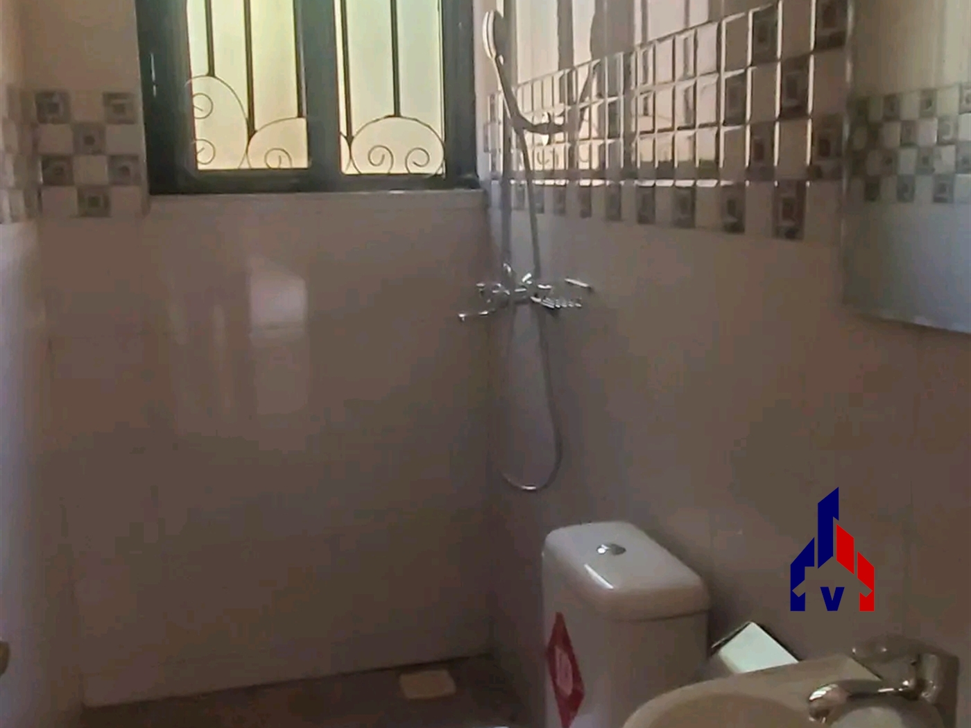 Storeyed house for rent in Muyenga Kampala