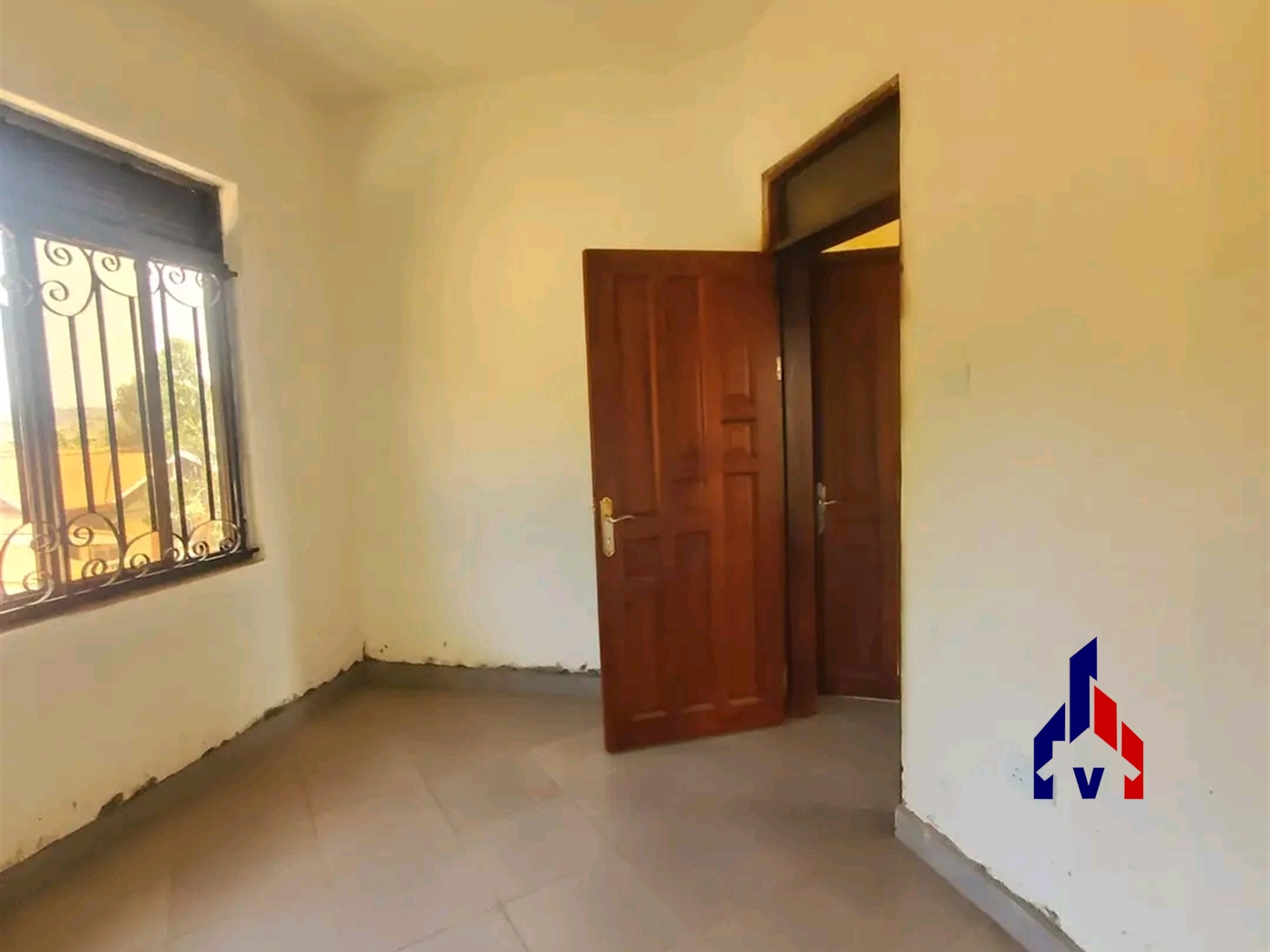 Storeyed house for rent in Muyenga Kampala