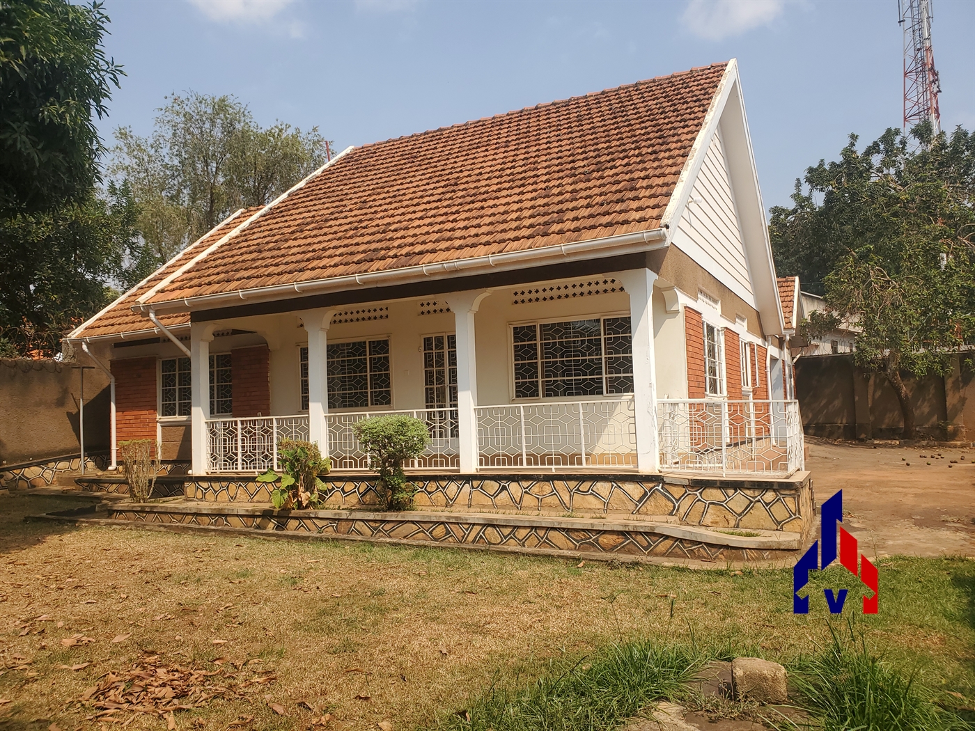 Bungalow for rent in Muyenga Kampala