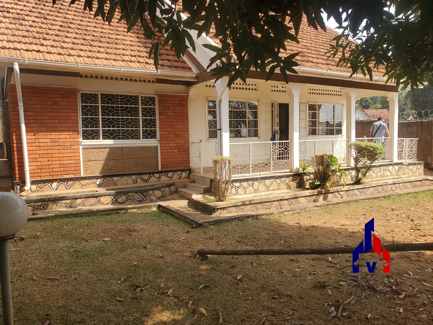 Bungalow for rent in Muyenga Kampala