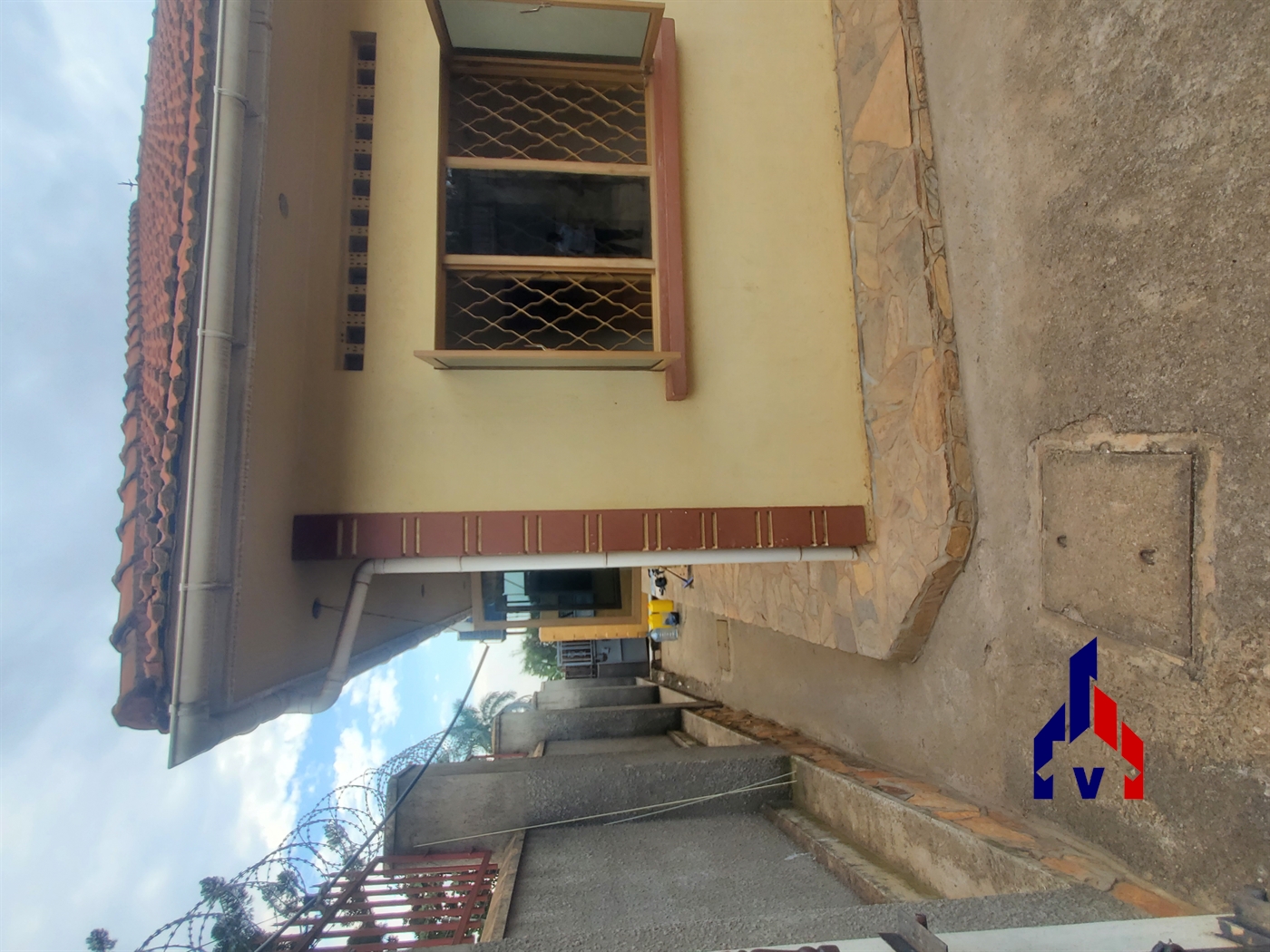 Bungalow for rent in Muyenga Kampala