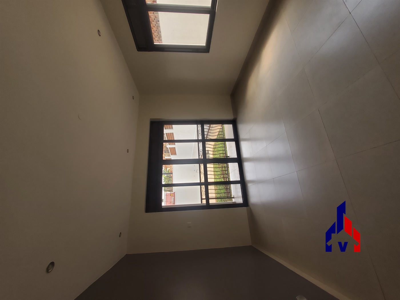 Town House for sale in Muyenga Kampala