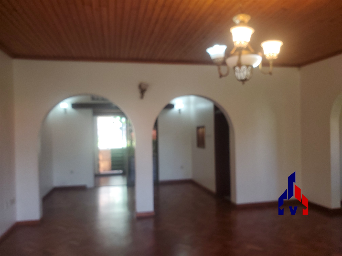 Bungalow for rent in Kololo Kampala