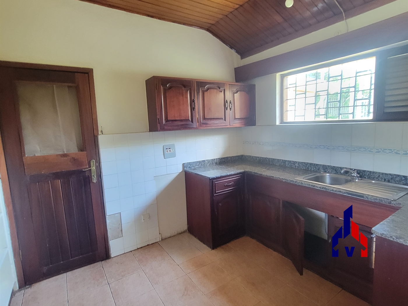 Bungalow for rent in Bbunga Kampala