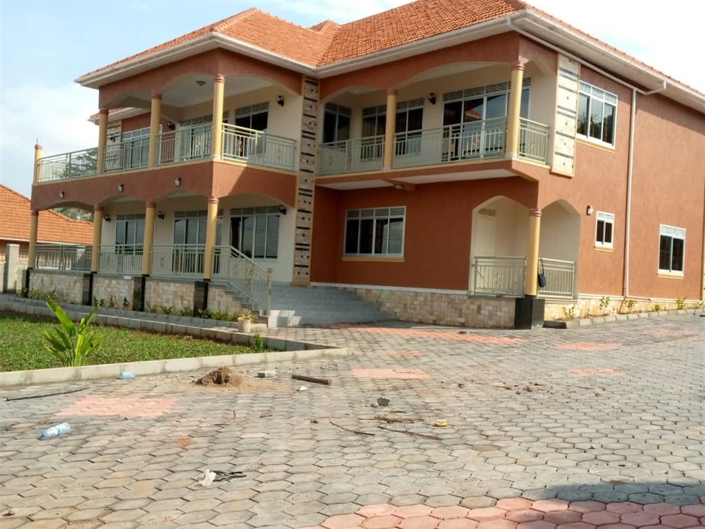 Storeyed house for sale in Bwebajja Wakiso