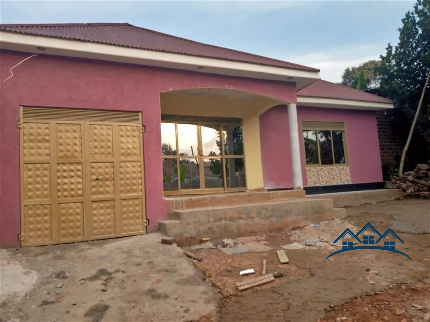 Bungalow for sale in Kyebando Wakiso