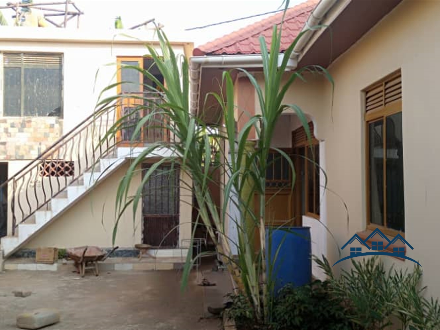 Bungalow for sale in Nakweelo Wakiso