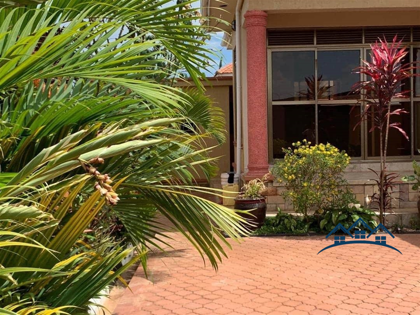 Bungalow for sale in Kawuka Kampala