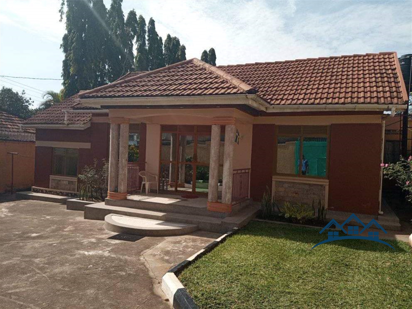 Bungalow for sale in Munyonyo Kampala