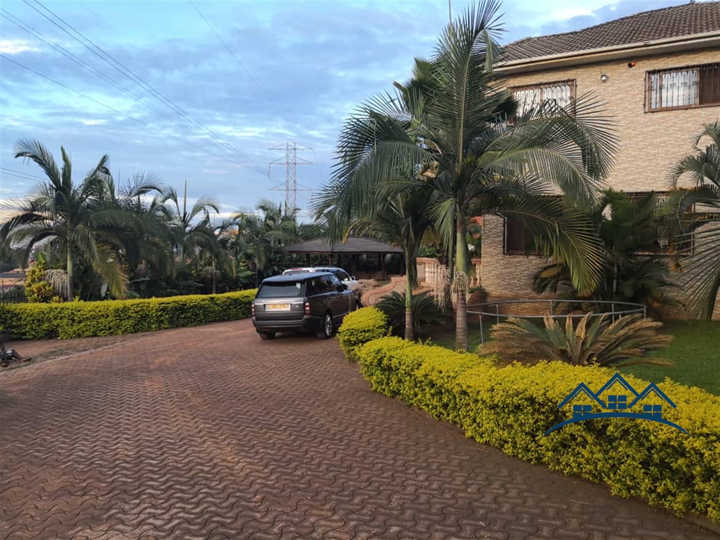 Storeyed house for sale in Naguru Kampala