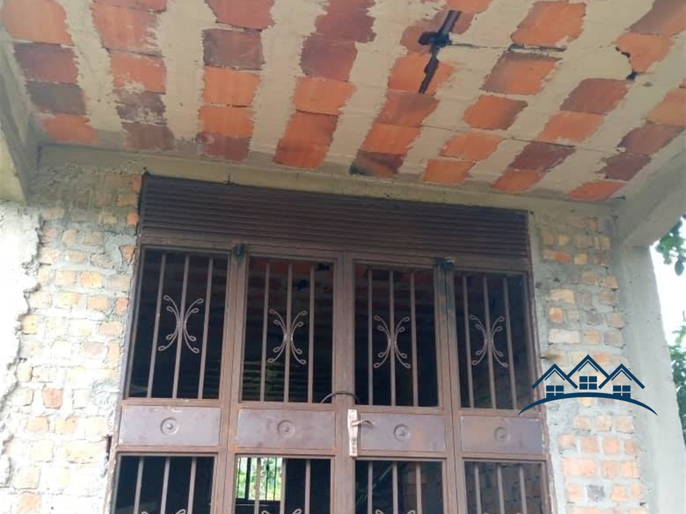 Storeyed house for sale in Matugga Wakiso