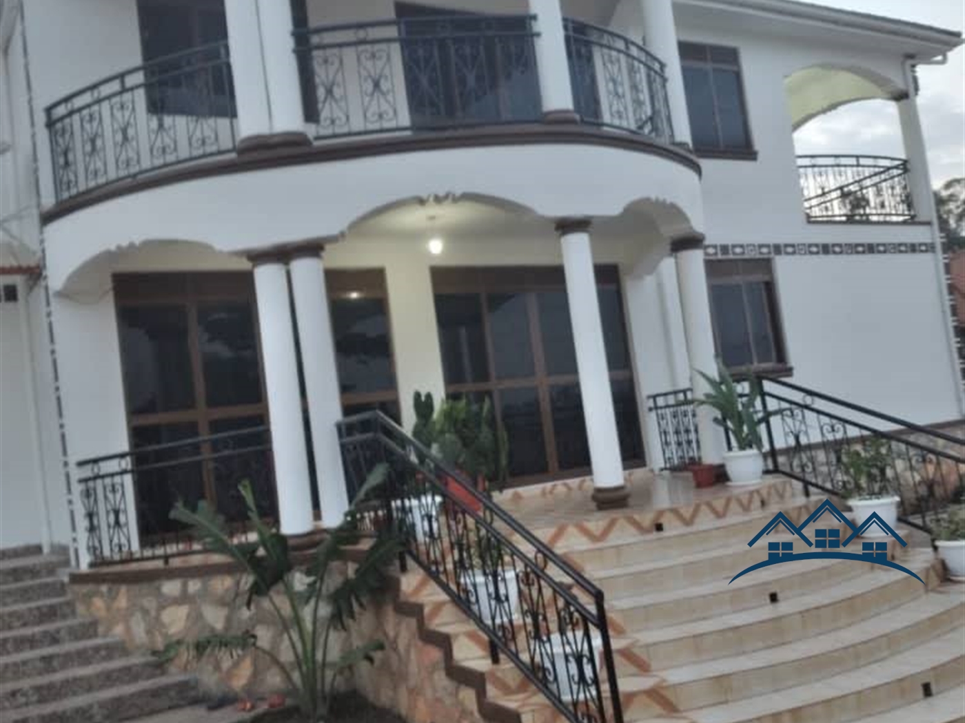 Storeyed house for sale in Kasangati Wakiso