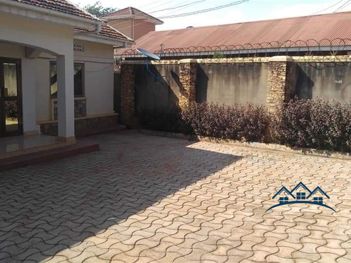 Bungalow for sale in Kiwaatule Wakiso