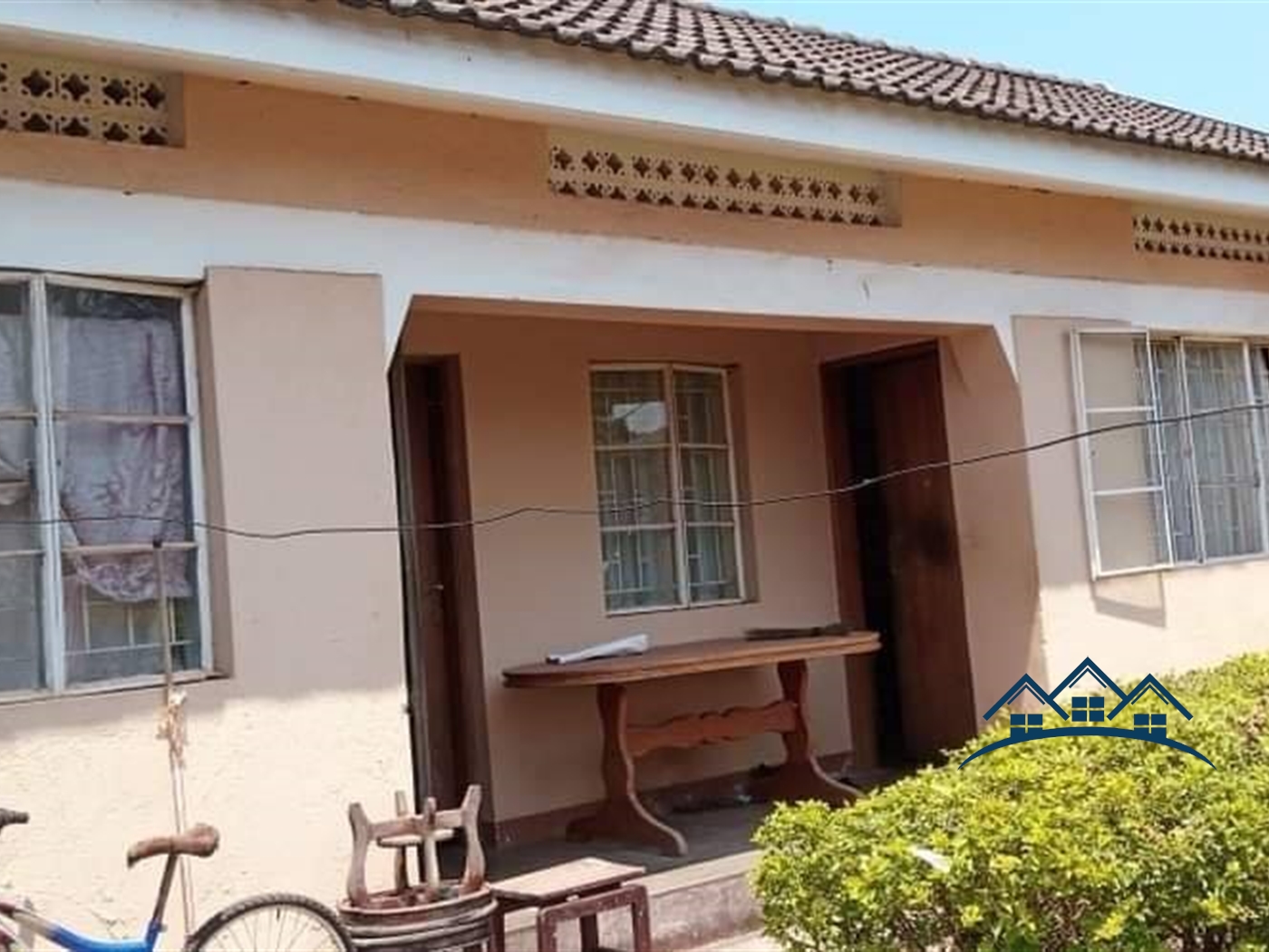 Bungalow for sale in Mutungo Wakiso