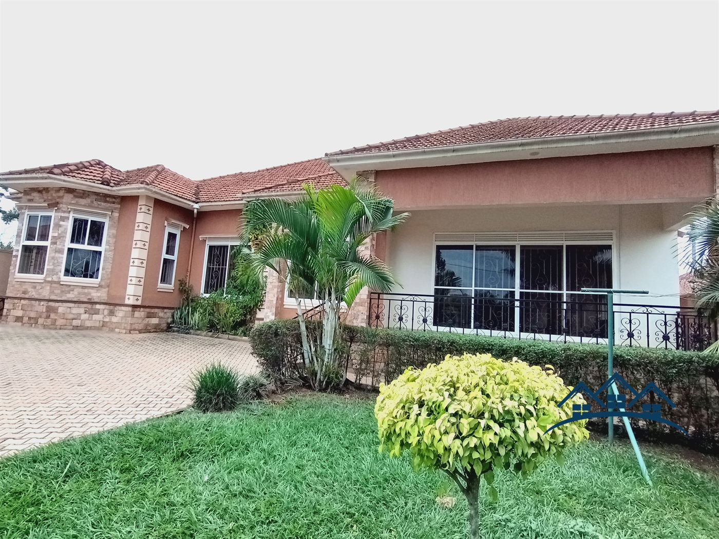 Bungalow for sale in Kira Wakiso