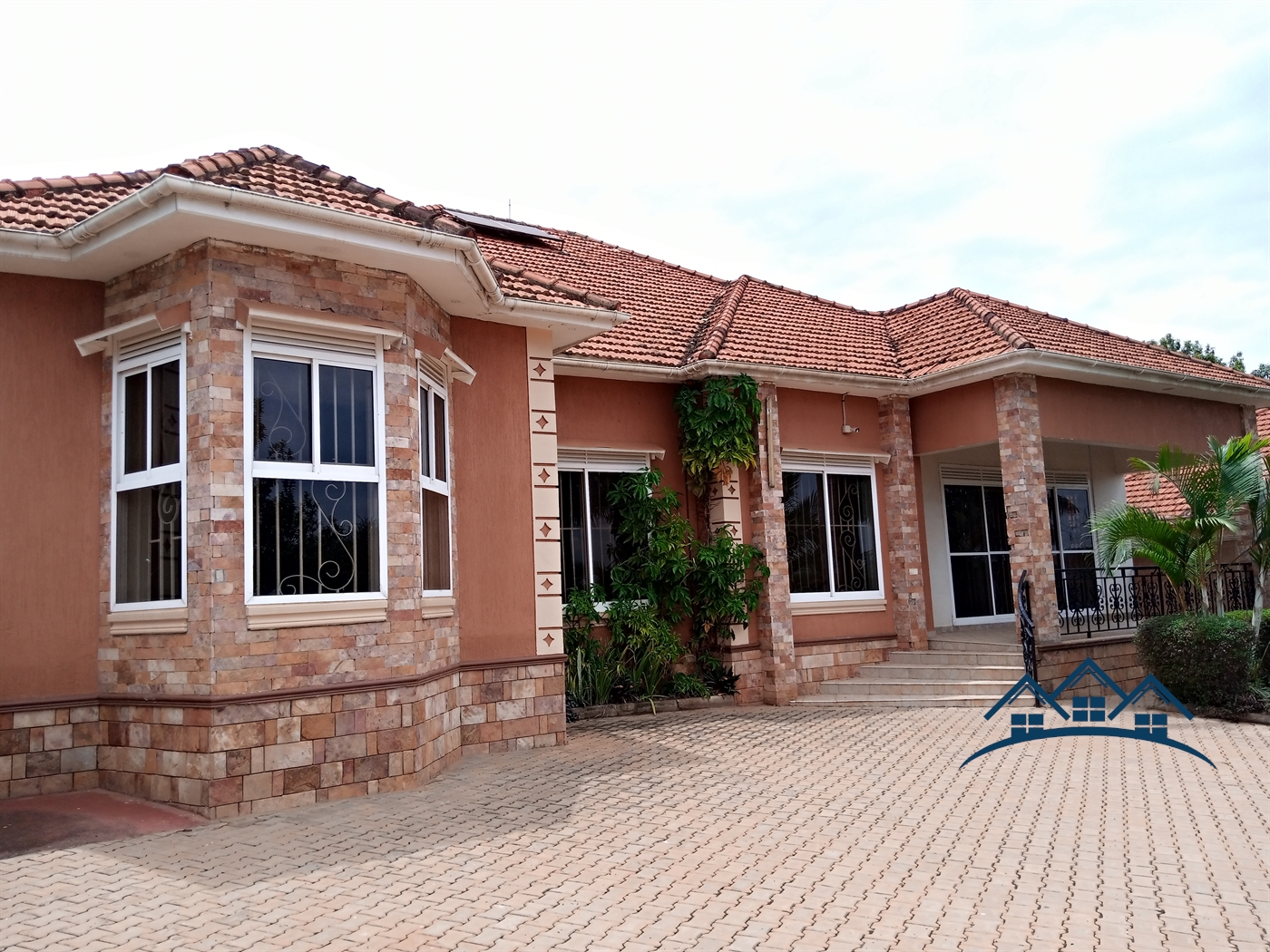 Bungalow for sale in Kira Wakiso