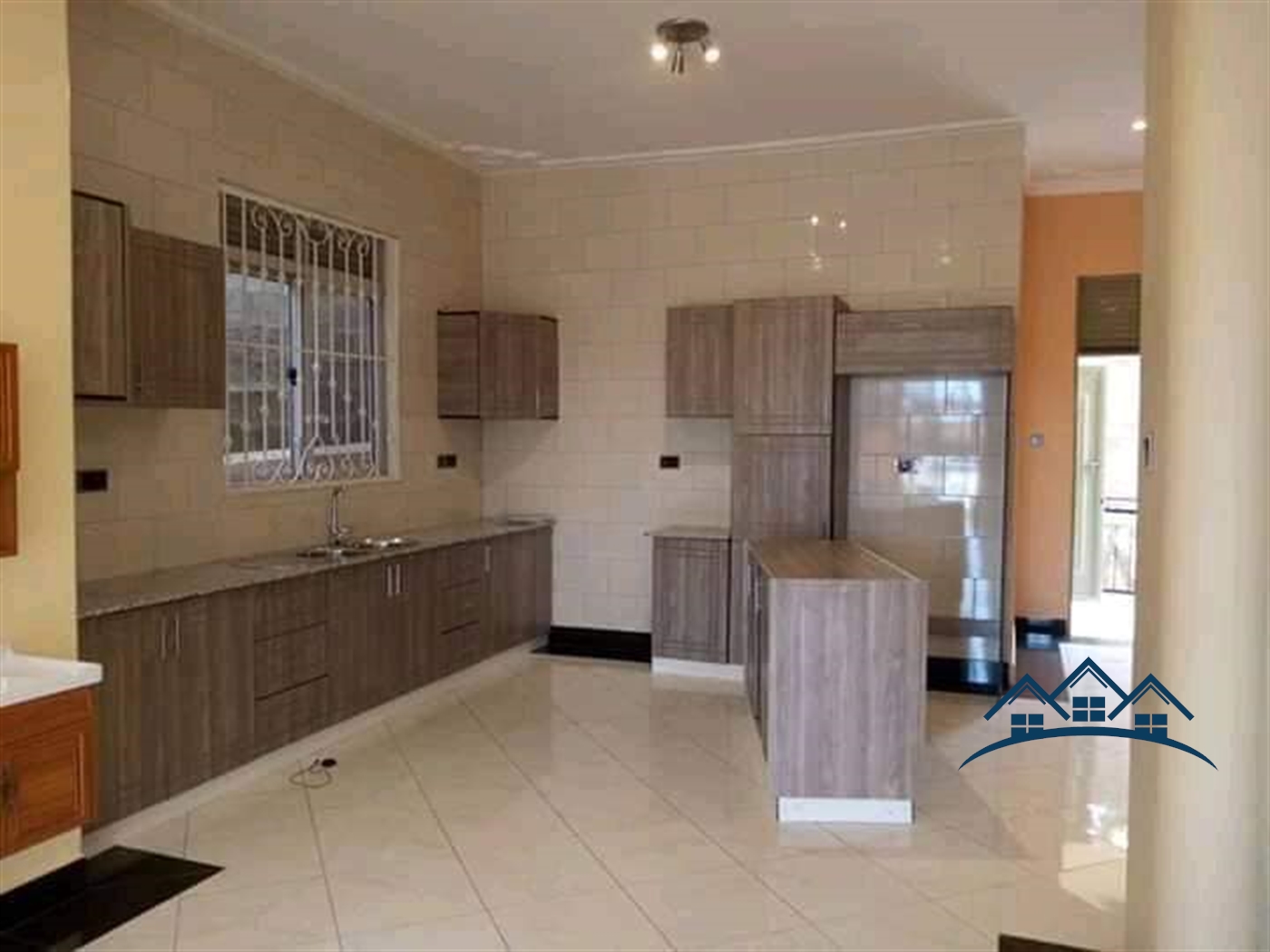 Bungalow for sale in Kira Wakiso