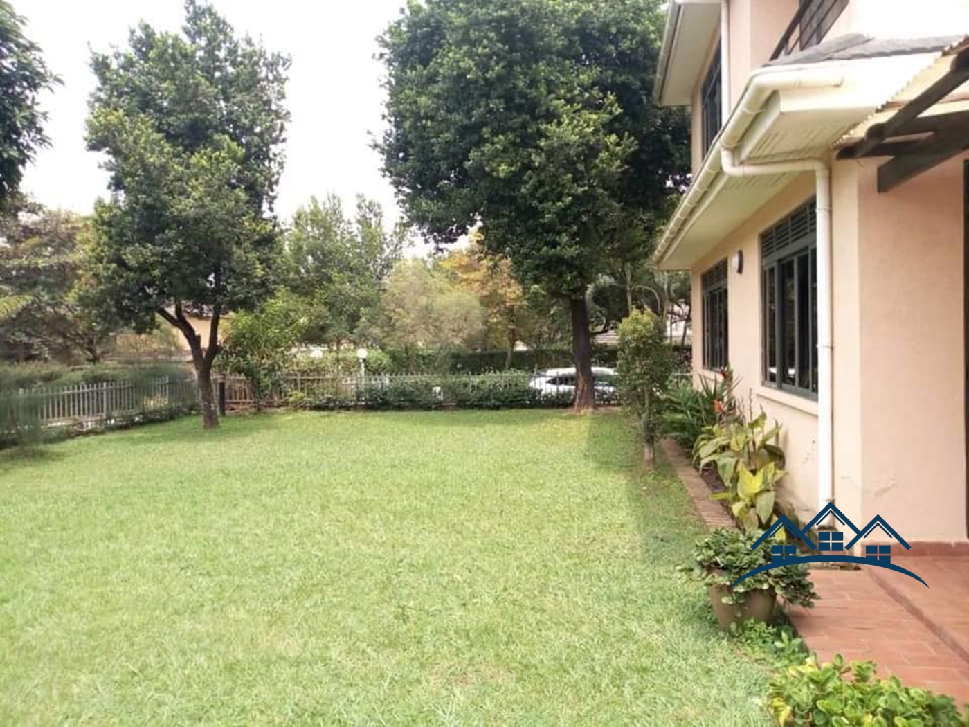 Bungalow for sale in Munyonyo Kampala