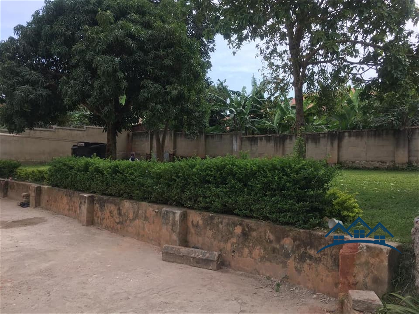 Storeyed house for sale in Seguku Kampala