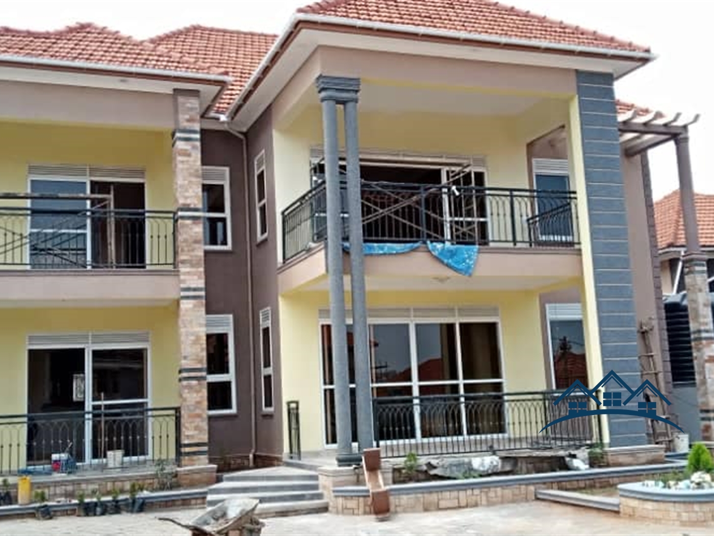 Storeyed house for sale in Kyanja Wakiso