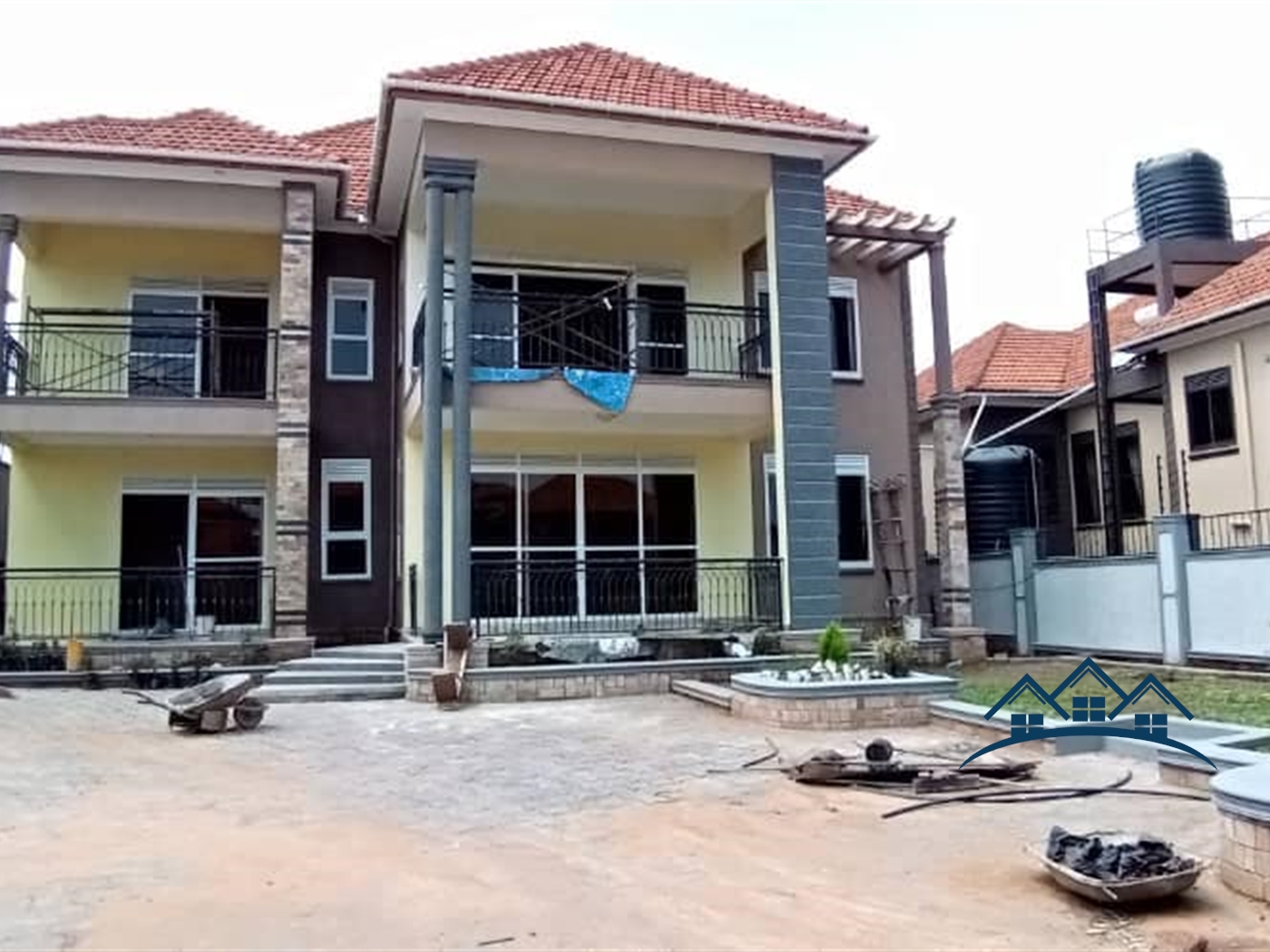 Storeyed house for sale in Kyanja Wakiso