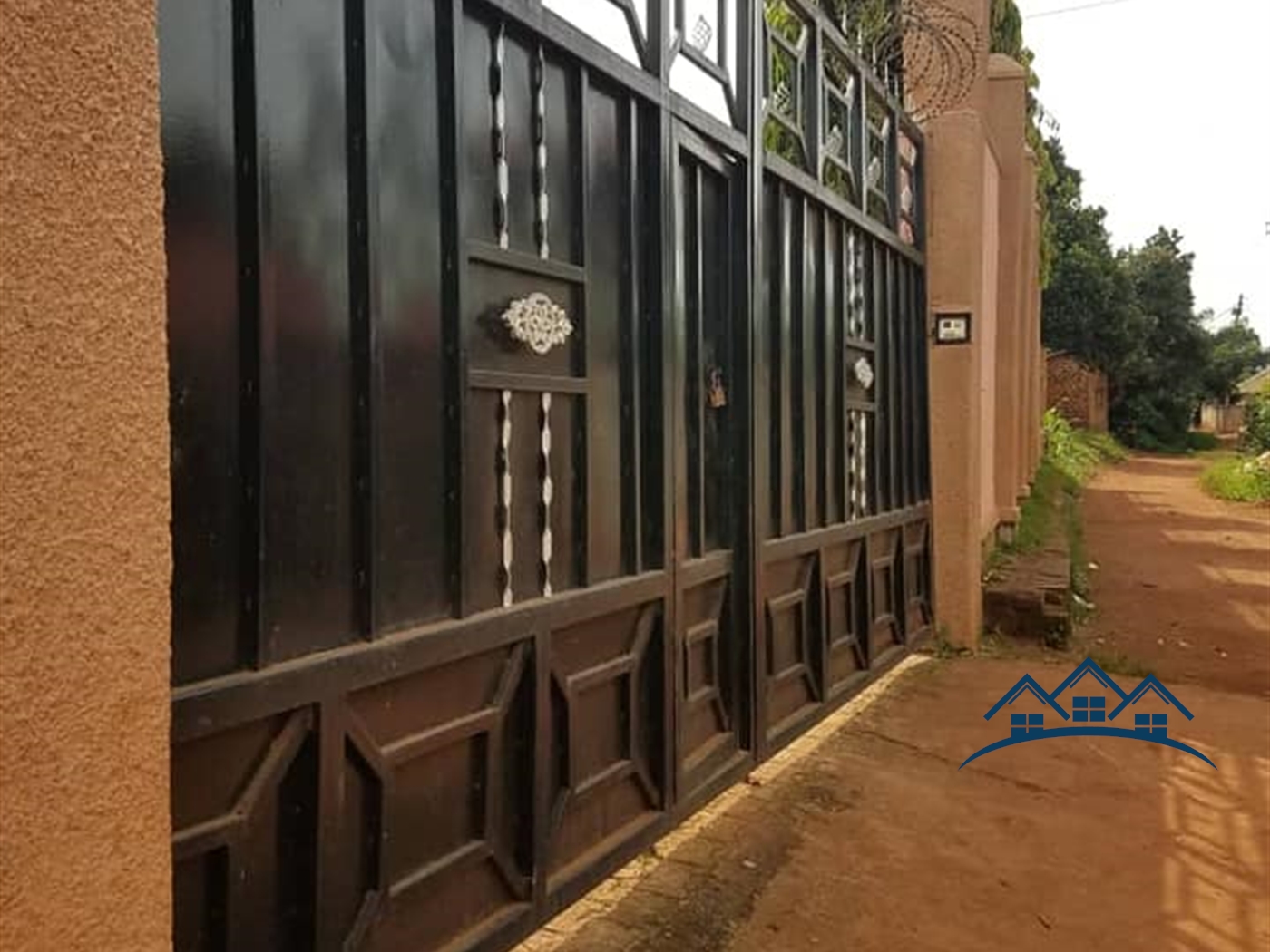 Bungalow for sale in Bunamwaaya Wakiso