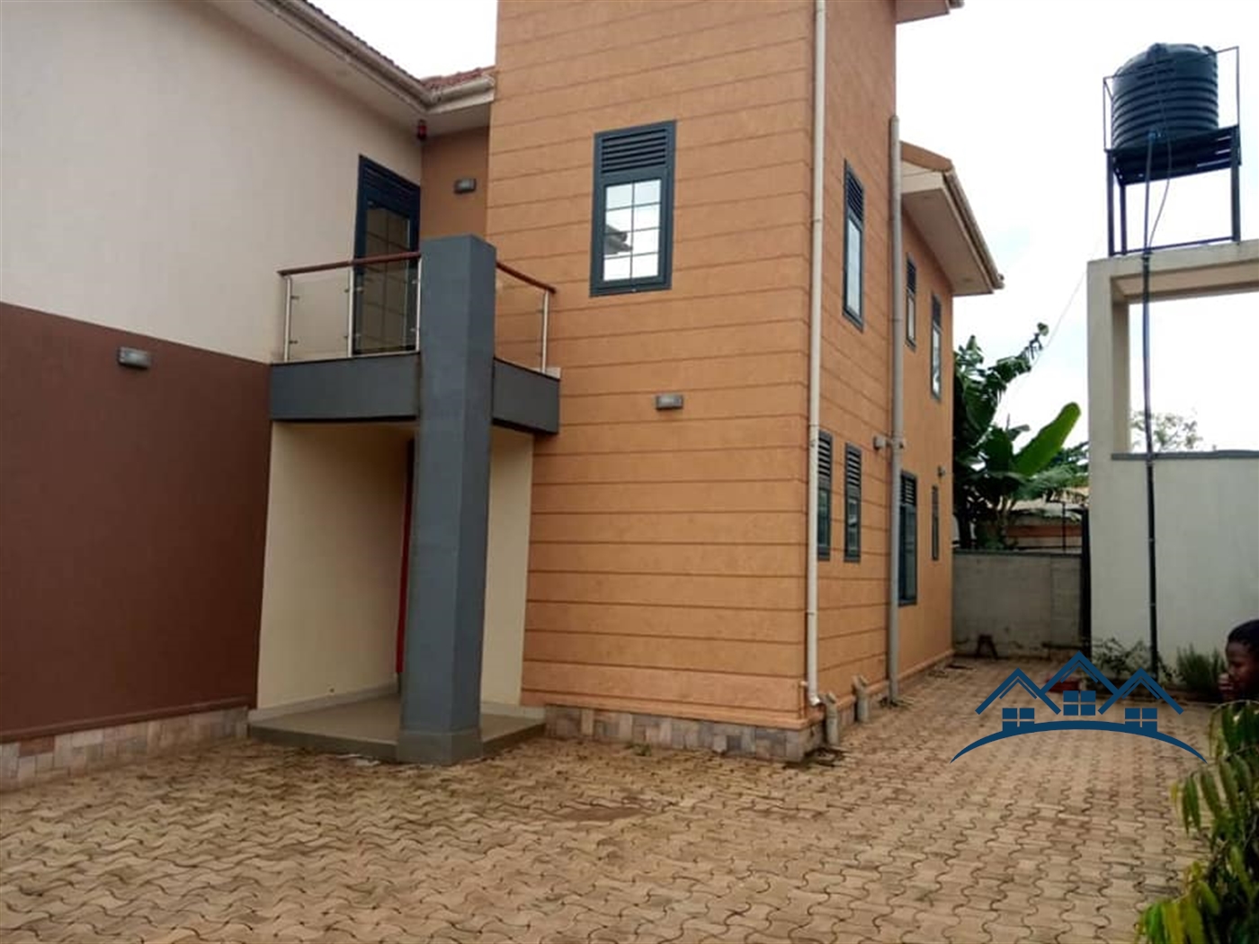 Storeyed house for sale in Kiwaatule Wakiso