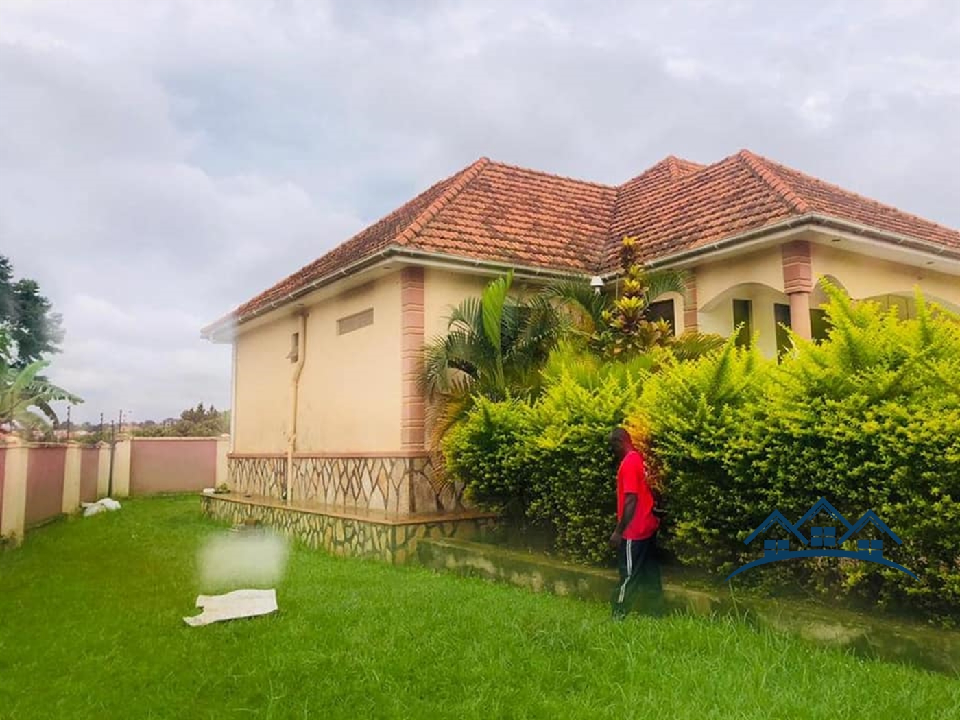 Bungalow for sale in Kungu Wakiso