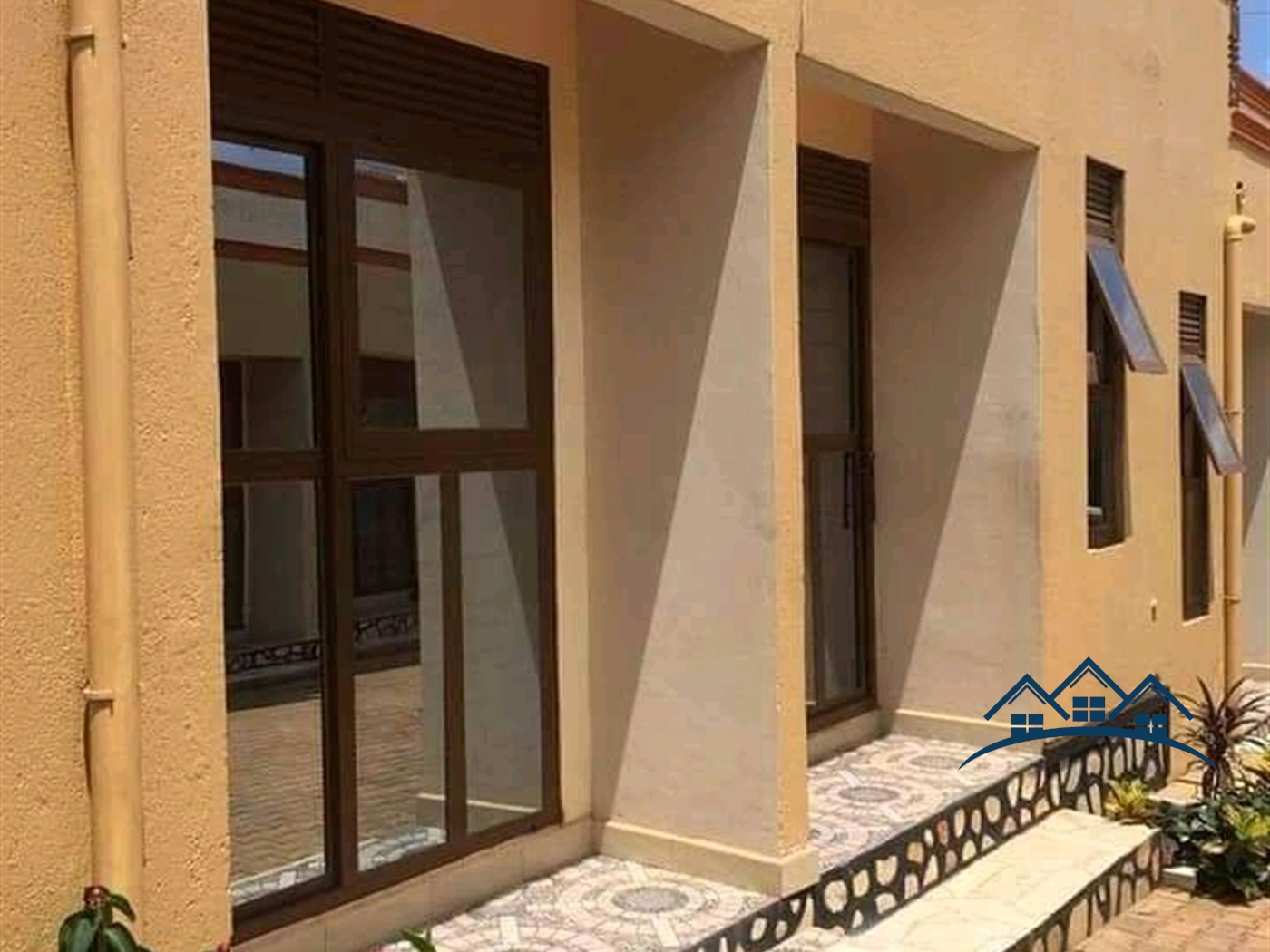 Semi Detached for rent in Kisaasi Kampala