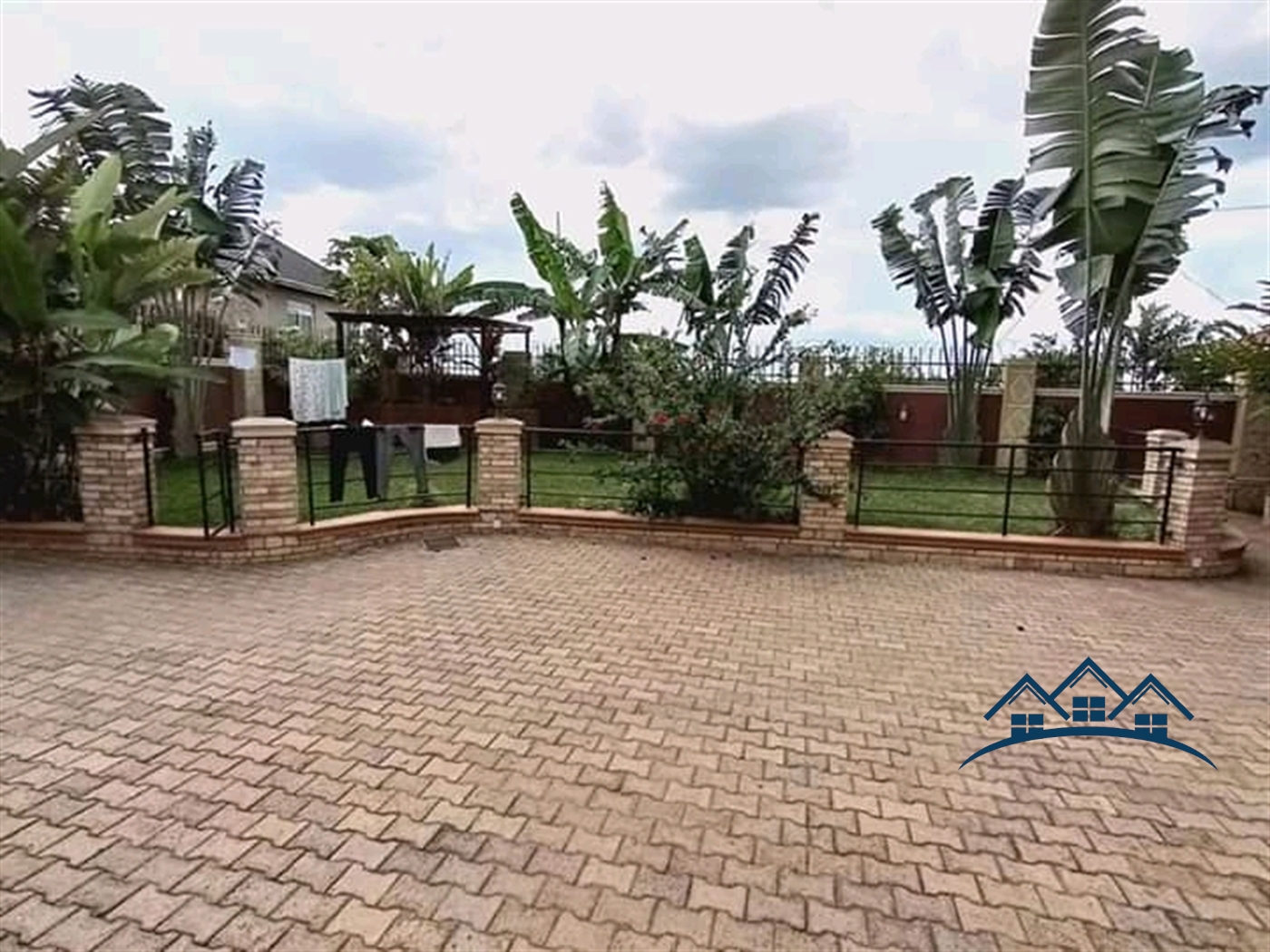 Bungalow for sale in Kira Wakiso