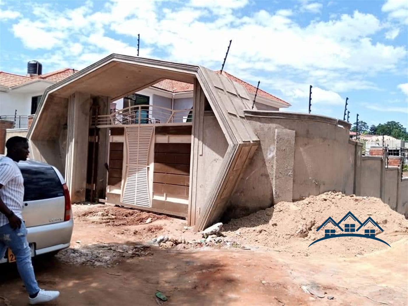 Storeyed house for sale in Bulindo Wakiso