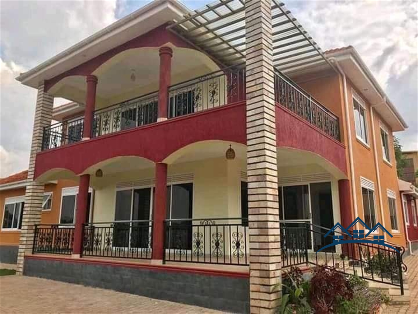 Storeyed house for sale in Najjera Wakiso