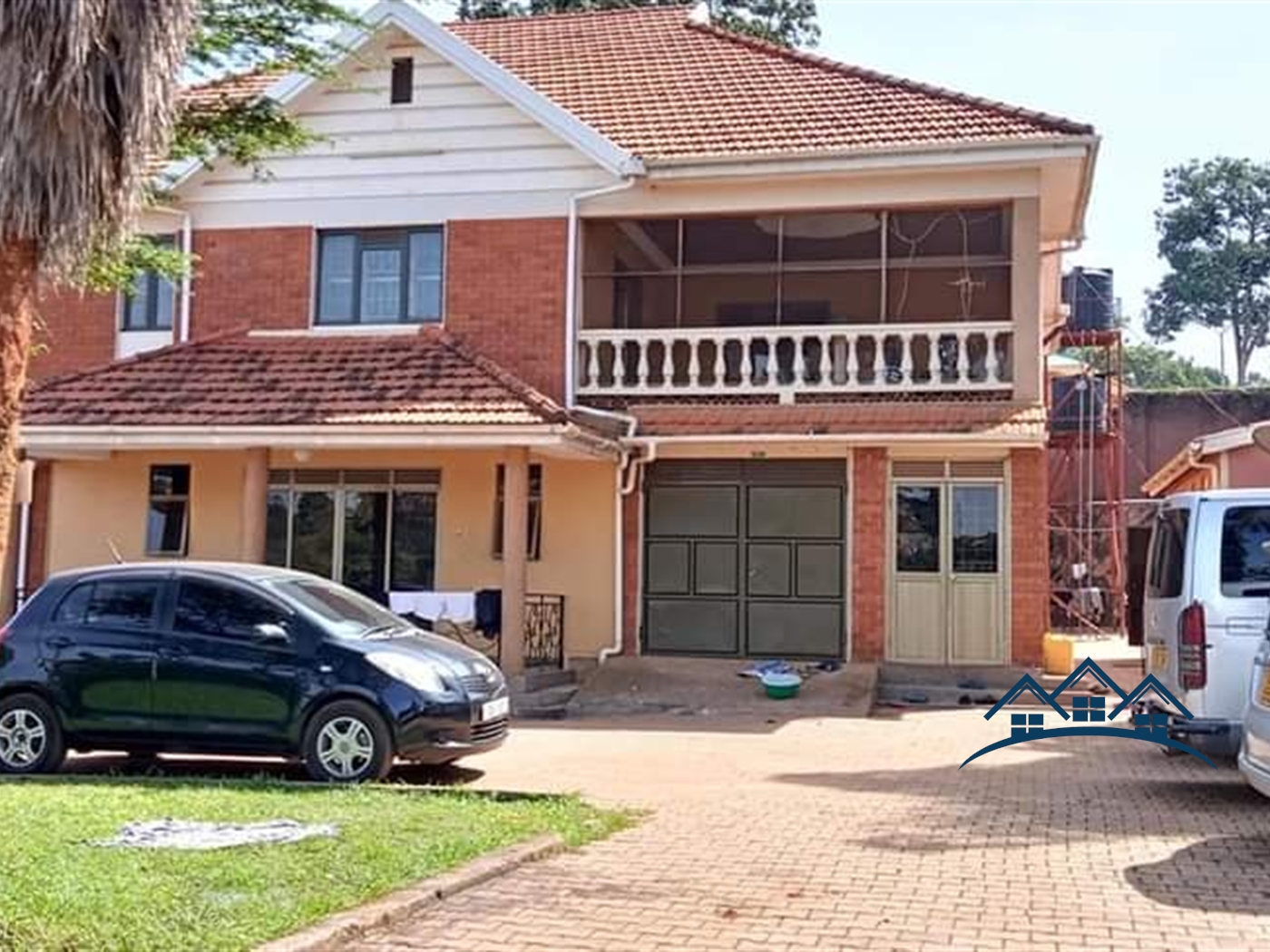 Storeyed house for sale in Mengo Wakiso