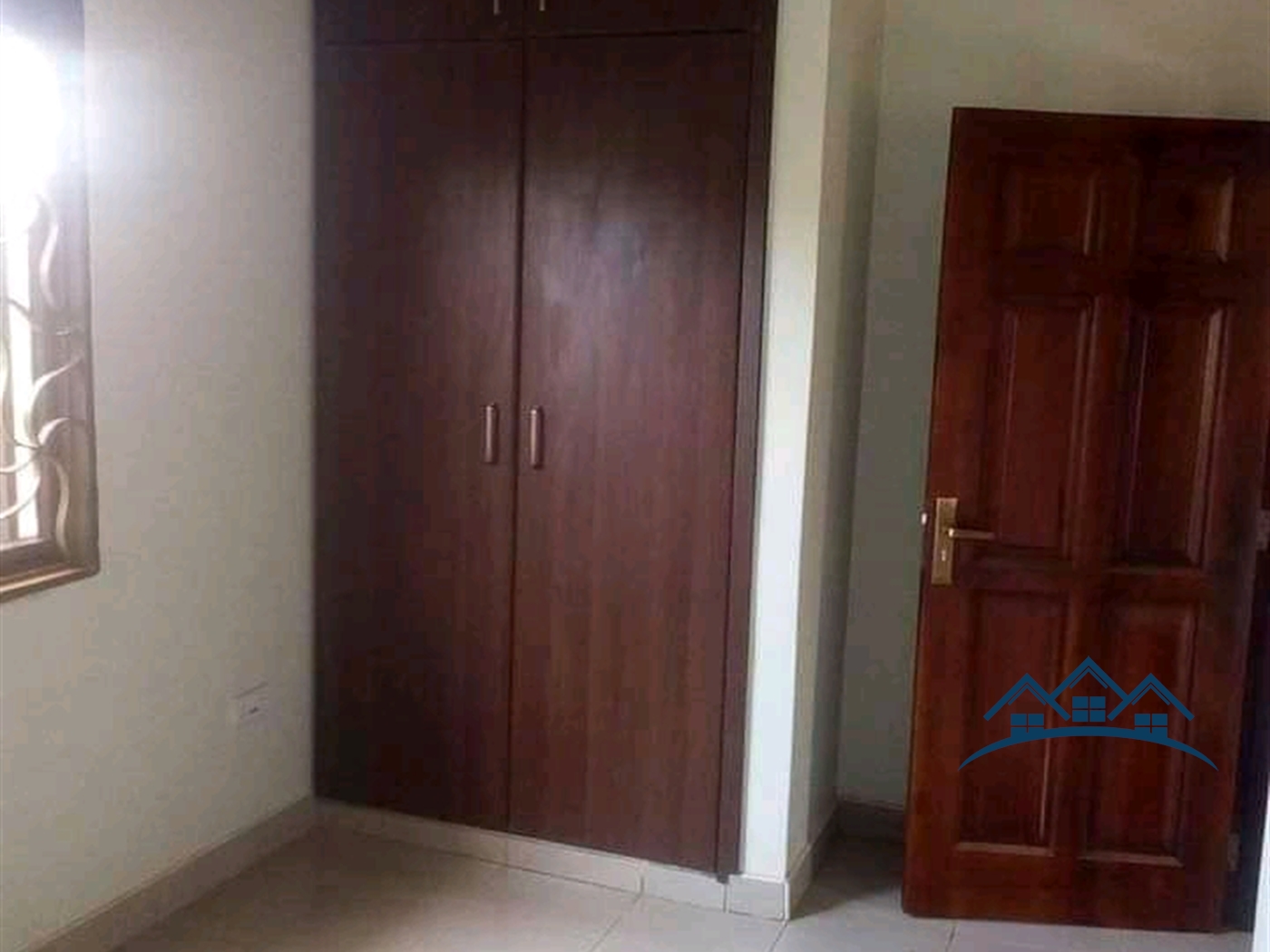 Semi Detached for rent in Mpererwe Wakiso