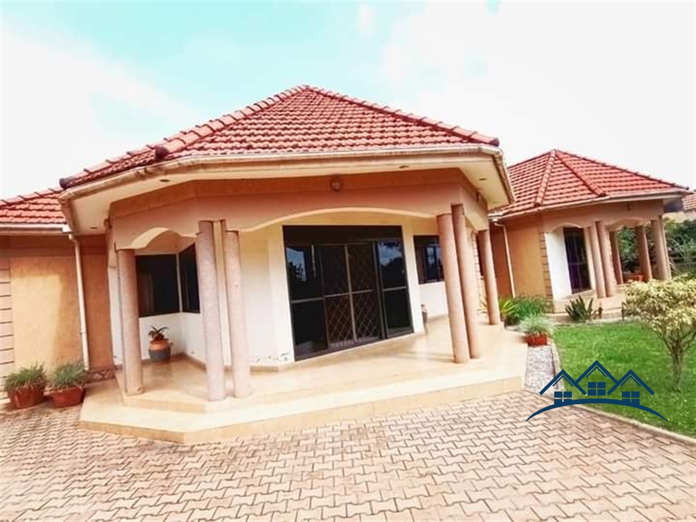 Bungalow for sale in Kira Wakiso