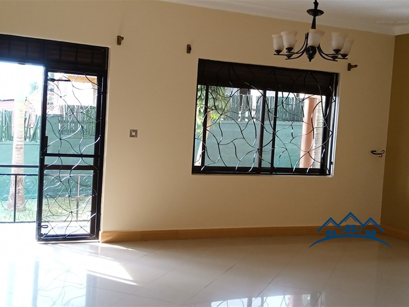 Bungalow for sale in Kyaliwajjala Wakiso