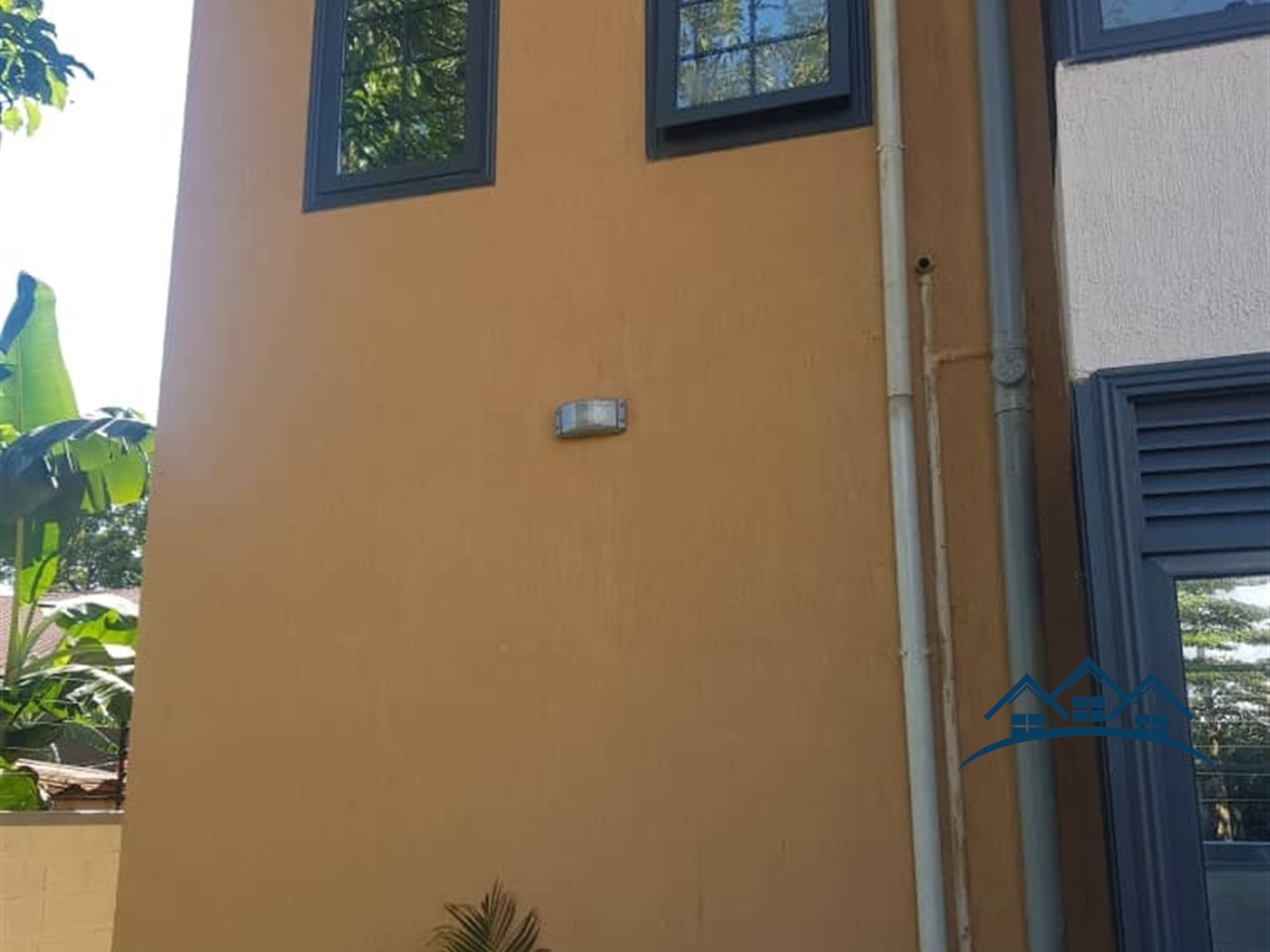 Storeyed house for sale in Ntinda Wakiso