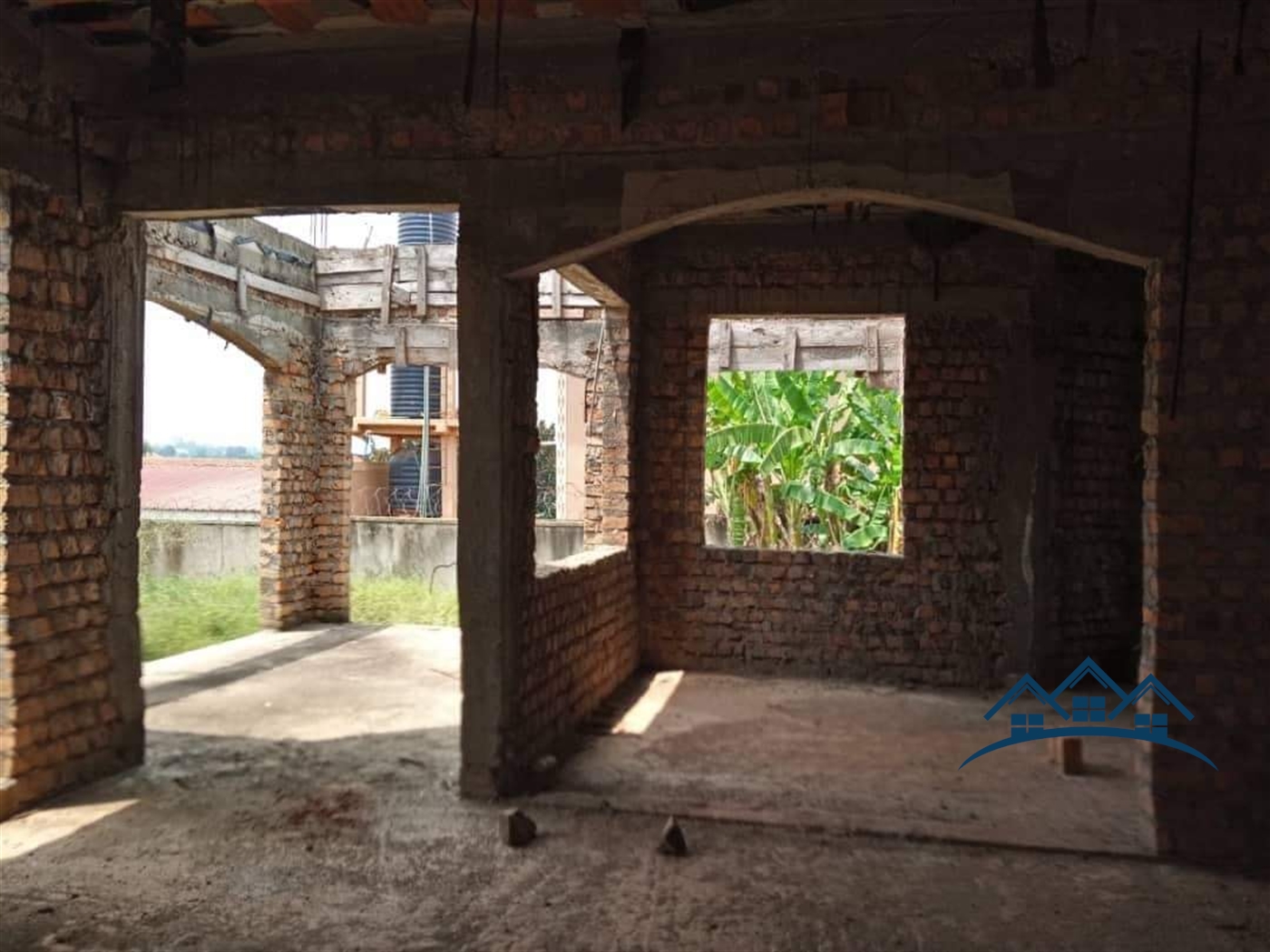 Storeyed house for sale in Nakweelo Wakiso