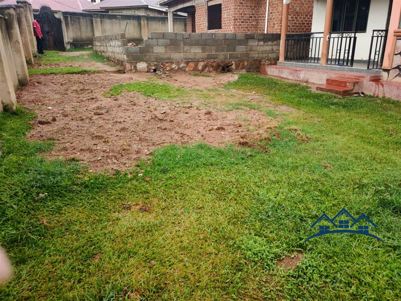 Bungalow for sale in Katabi Kampala