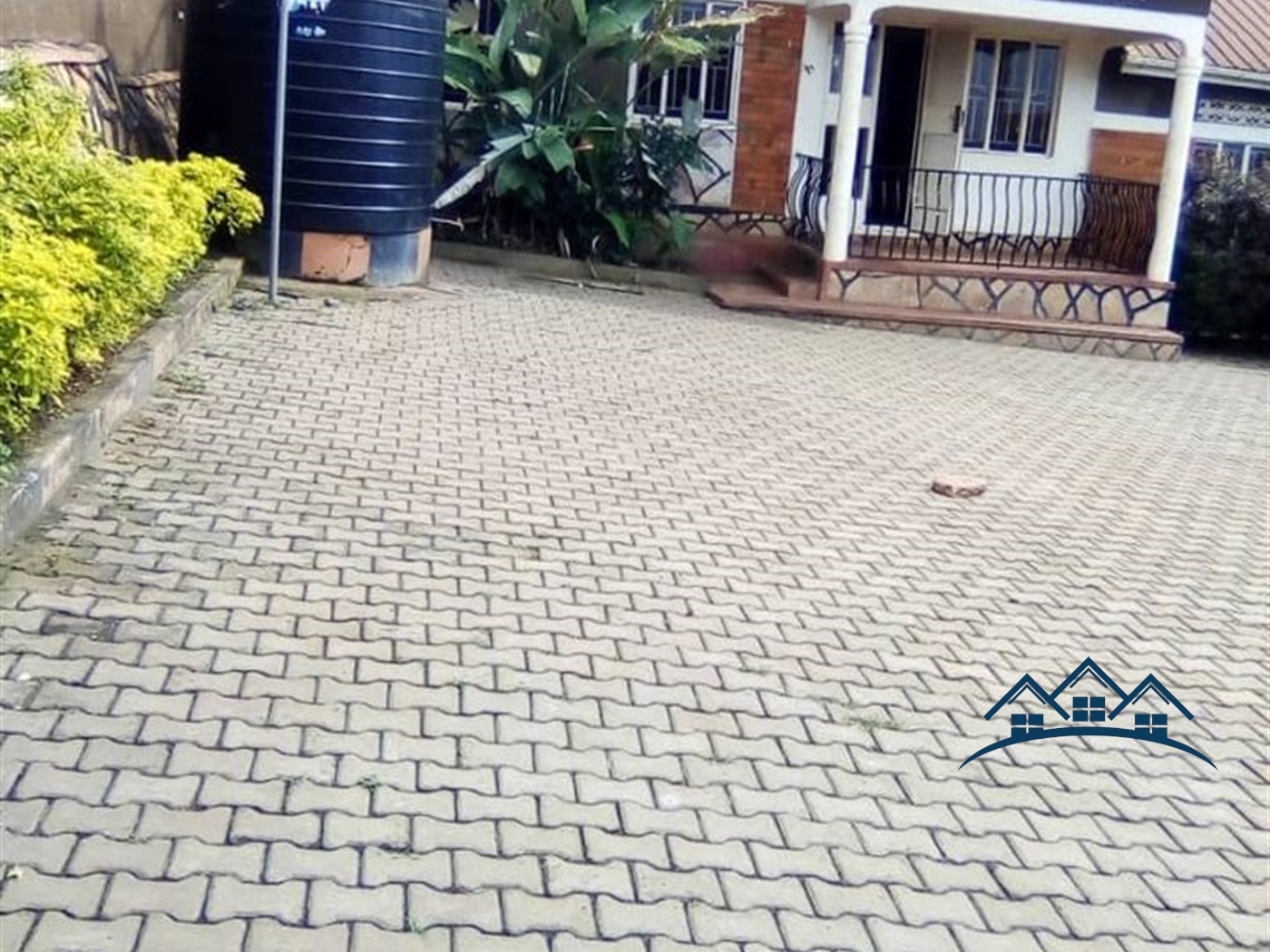 Bungalow for sale in Kazo Wakiso