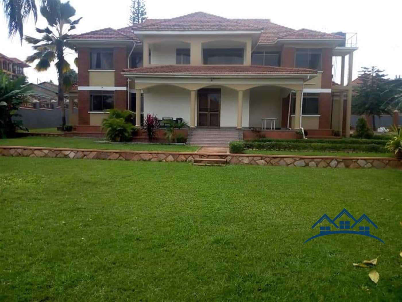 Storeyed house for sale in Ntinda Wakiso