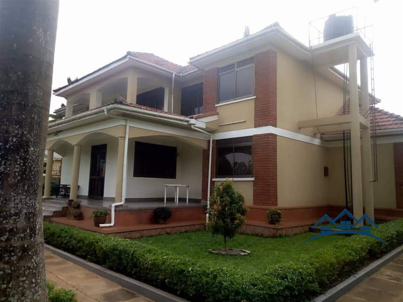 Storeyed house for sale in Ntinda Wakiso