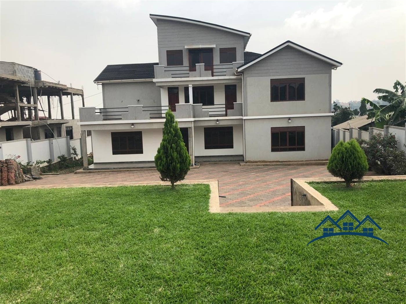 Storeyed house for sale in Kira Wakiso