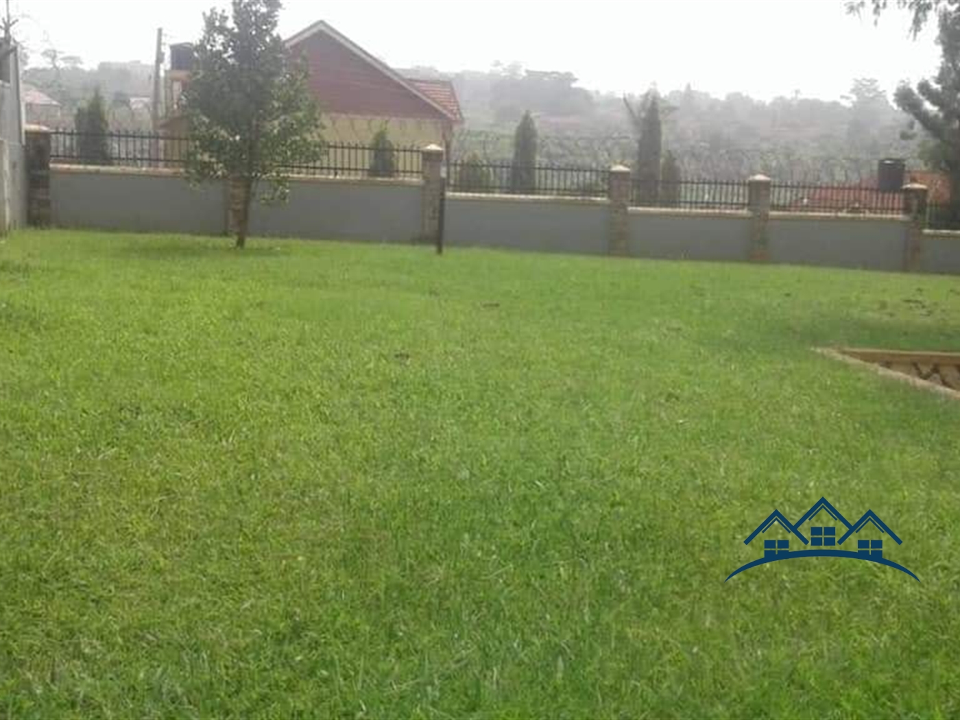 Bungalow for sale in Kiwaatule Kampala