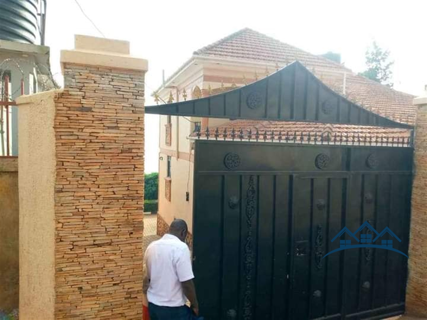 Storeyed house for sale in Seguku Kampala