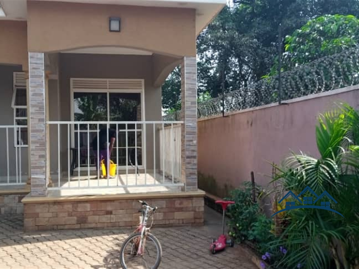 Bungalow for sale in Kira Wakiso